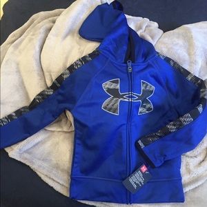Under armour jacket. Size 6